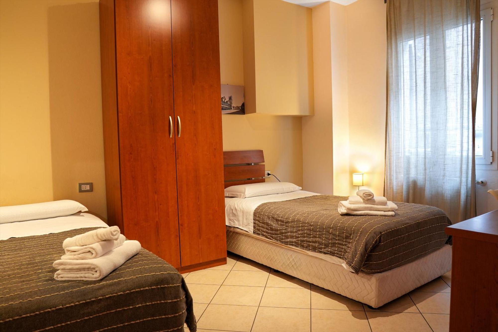 Smart Hotel Ferrara Exterior photo